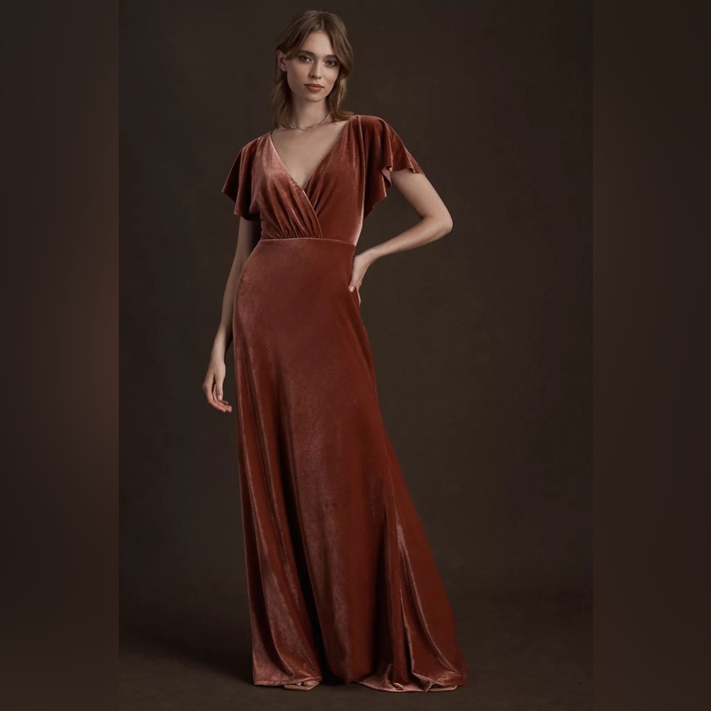 Jenny Yoo Ellis Flutter-Sleeve Open-Back Stretch Velvet Gown Medium Pink Size 8